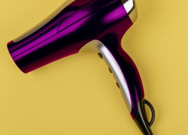 Imagem de secador de cabelo.